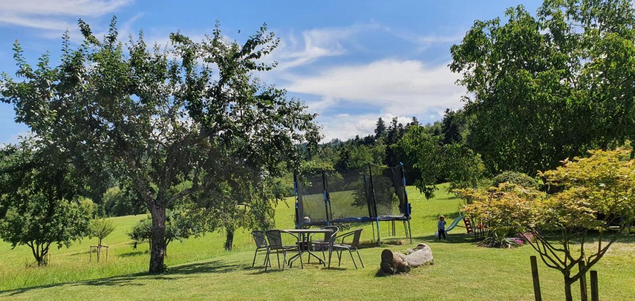 Paradies 2 Castellberg-jakobsweg Döttingen